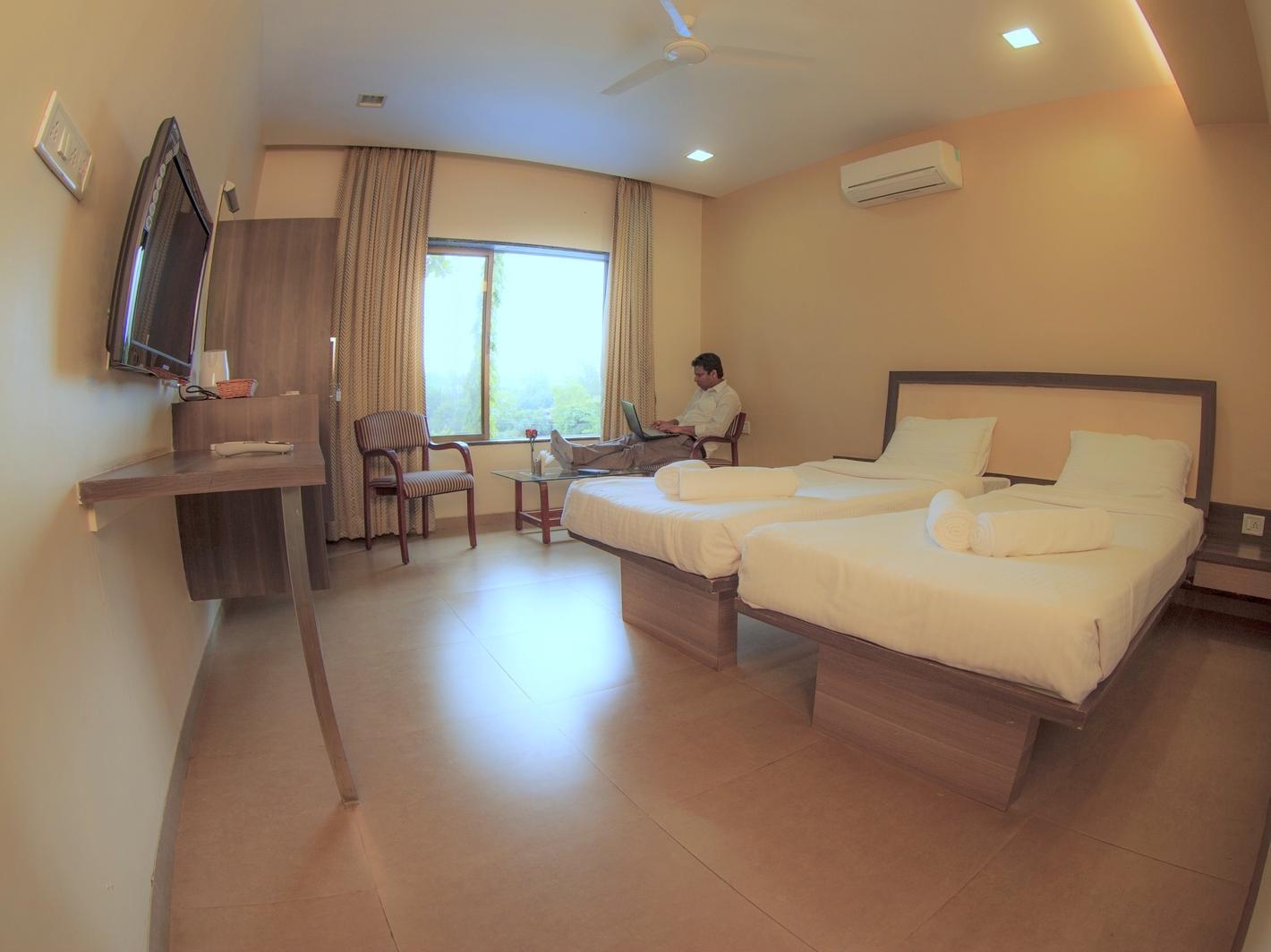 Green Valley Resort Khadoli Eksteriør billede