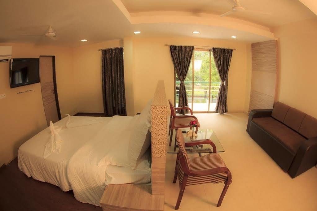 Green Valley Resort Khadoli Eksteriør billede