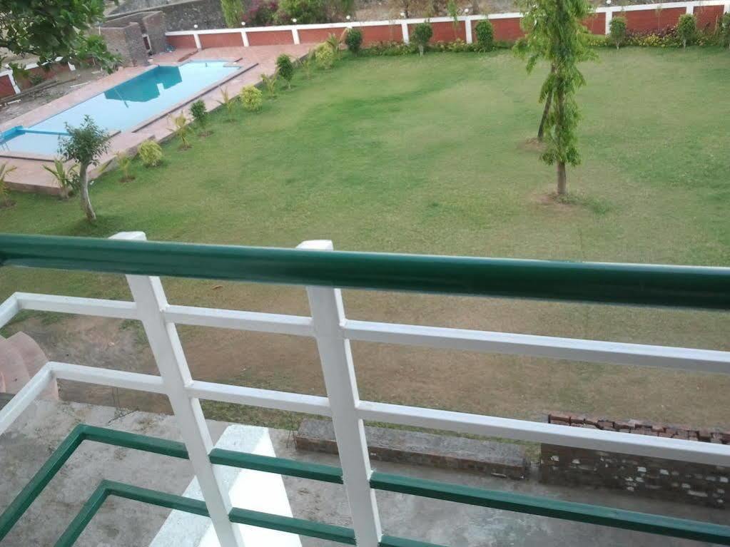 Green Valley Resort Khadoli Eksteriør billede